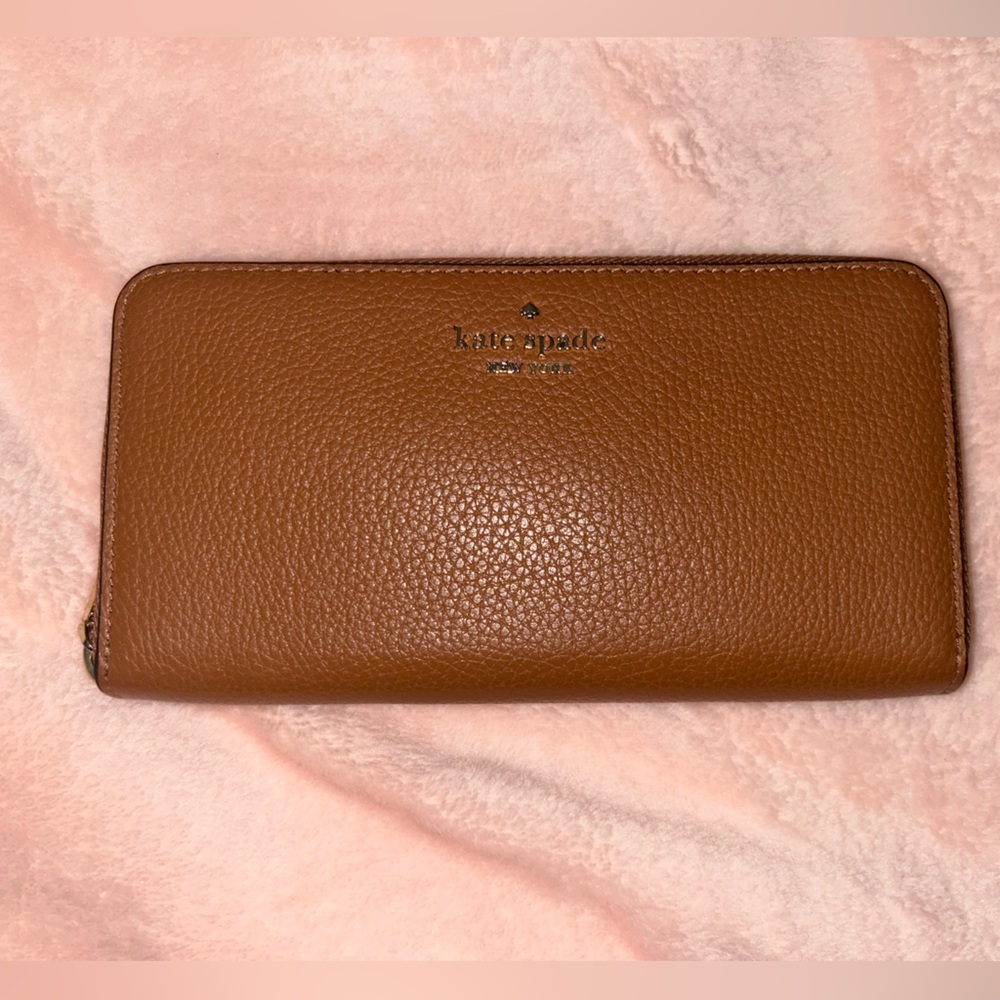 Kate Spade Brown Wallet